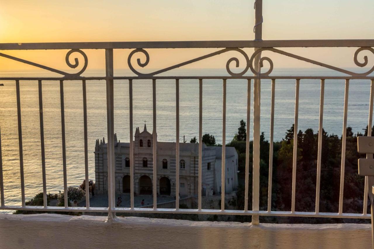 Bluemind Hotel Tropea Exterior foto